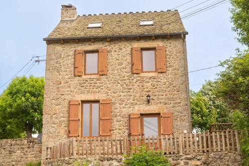 Villeneuve House | Gîte Gîtes de France 3 épis 6/7 pers à la Chaze
