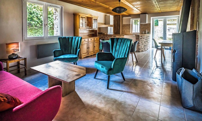 Royere-de-Vassiviere House | Gîte Jardin - Broussas Beach - Stay In Vassivière