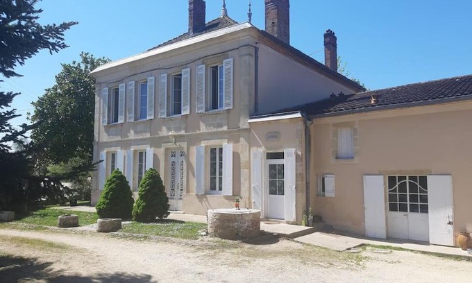 Monprimblanc Apartment | Gîte La Burthe
