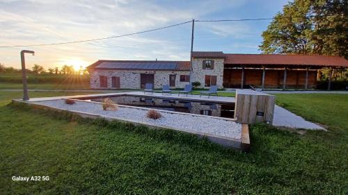 Saint-Martin-le-Vieux House | Gîte La Maijou d'Aômés