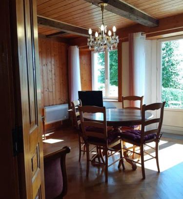 Les Fontenelles House | Gîte La petite maison horlogère jacuzzi & sauna , prêt de raquettes des neiges