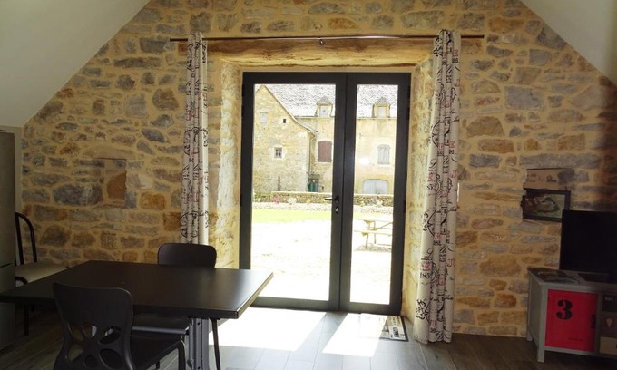 Bozouls House | Gîte La Planhe