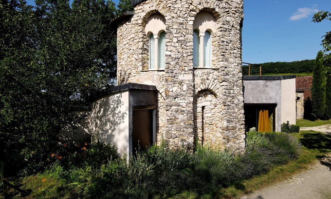 Saint-Santin-de-Maurs House | Gîte la Tourette