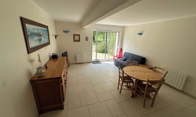 Plevenon Apartment | GÎTE "LA TERRASSE" *, IN CAP FREHEL, AN EXCEPTIONAL SITE BY THE SEA.