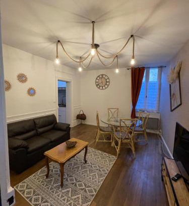 Avallon Apartment | Gîte Le Chastellux