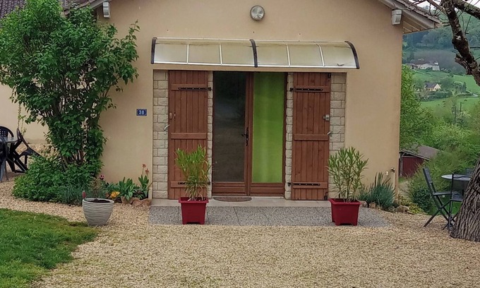 Marnac Cottage | Gîte Le Coudot air-conditioned in Périgord noir Marnac