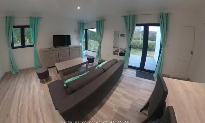 Poix-Terron House | Gîte Le Pixien D 4 à 6 personnes 15 min Charleville