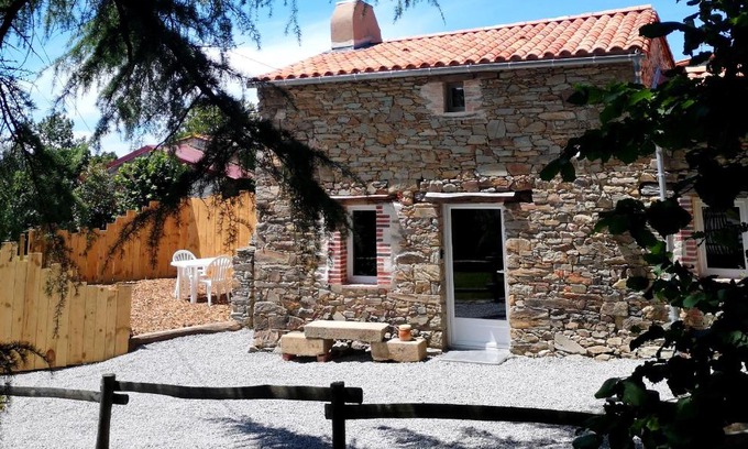 Saint-Fulgent House | Gîte les genêts