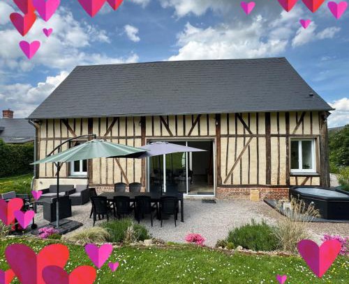 Blicourt House | Gîte, Maison entière avec billard et bel espace de vie La Grange