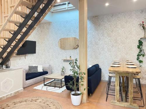Argenton-sur-Creuse House | Gîte neuf avec jardin, forêt et étang