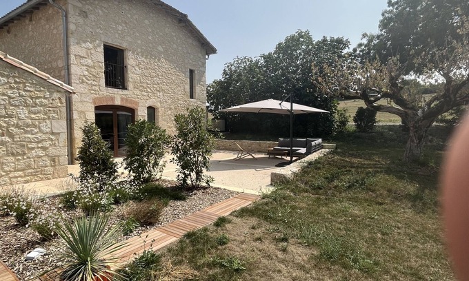 Saint-Creac Cottage | Gîte studio de charme terrasse et piscine