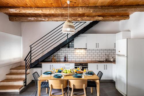 Kefalas Apartment | G&M House