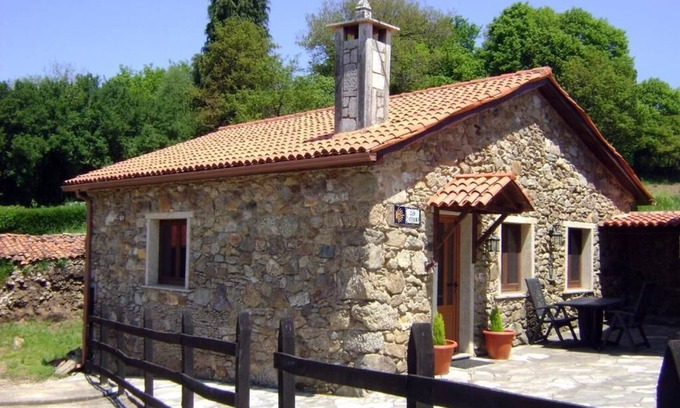 Curtis Cottage | Galician Stone Cottage for 2 people