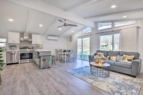 Tobyhanna House | Game Room and Lake Access Serene Tobyhanna Retreat