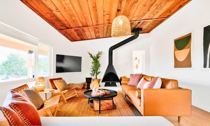 Yucca Valley Villa | GanEden! Peaceful getaway Firepit, spa, yoga studio, fire pit, Joshua Tree