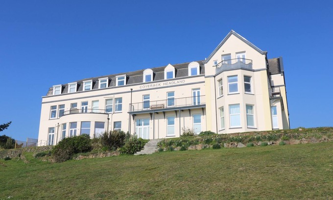 Coverack Cottage | GANNET WATCH, country holiday cottage in Coverack