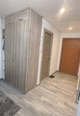 Cite Al Mohammadi Apartment | Garçonnière avec Jacuzzi, Parking privé et Piscine