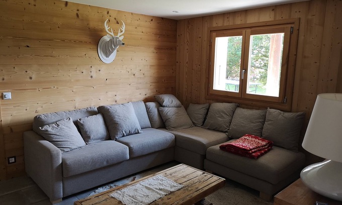 Saint-Gervais-les-Bains Apartment | Garden apartment in chalet. Superb views.