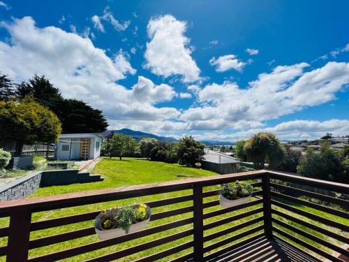 West Moonah House | Garden House 15 min to Hobart CBD