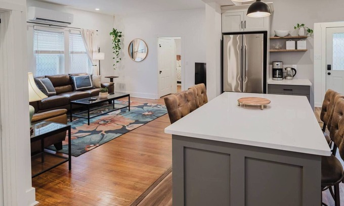 Lewisburg Apartment | Garden Retreat Steps from Downtown Lewisburg