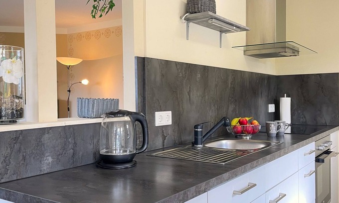 Madfeld Apartment | Garden-view Apartment in Sauerland with Terrace