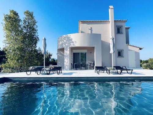 Papastavraiika Villa | Garden Villa with private pool in Porto Cheli