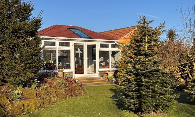 North Bitchburn House | Gardenside Lodge self - catering dog friendly holiday home in County Durham