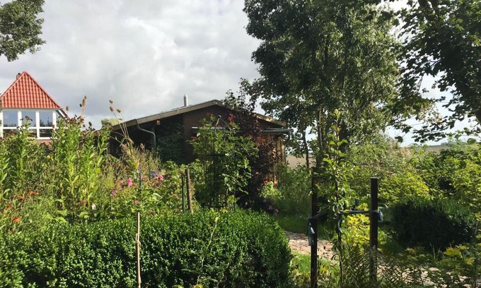 Neugalmsbull House | Gartenhaus Frieda