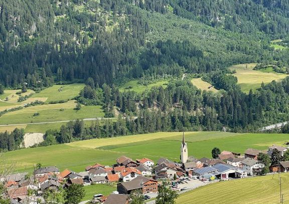 Donat Bed & Breakfast | Gasthaus Beverin