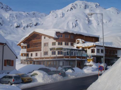 Sankt Christoph am Arlberg Hotel | Gasthof Valluga