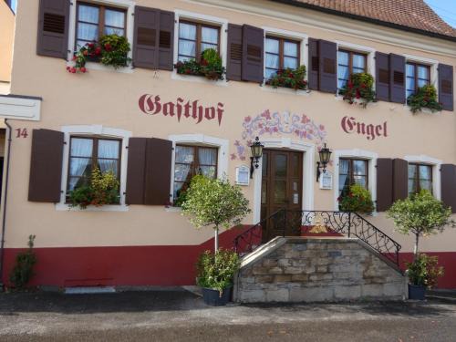 Dottingen House | Gasthof zum Engel