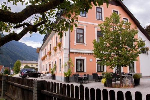 Muhldorf Hotel | Gasthof zum Richter