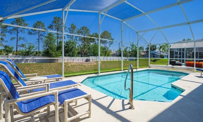 Westridge House | Gated Community Westridge! 4 bedrooms, 3 bathrooms and private pool. Free WIFI