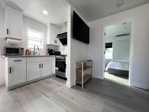 Baldwin Park Apartment | Gated & Morden 1bed1bath house3367