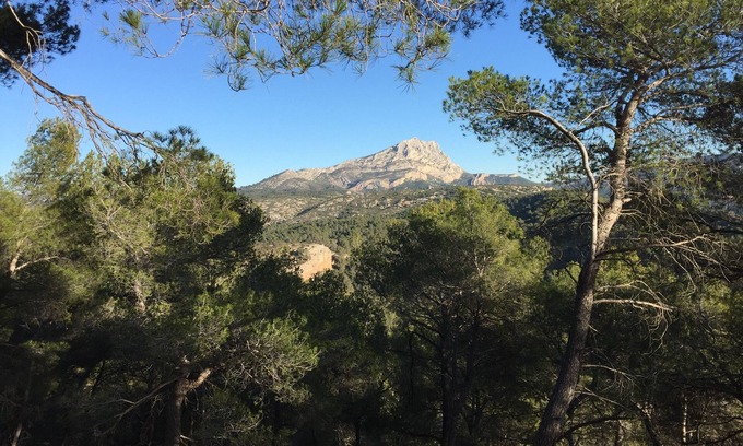 Grand Sud Apartment | gd appart quiet ground floor, parking, countryside 5 km AiX in Provence