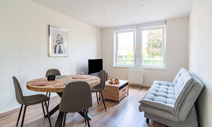 Wissembourg Apartment | Gemütlich 1 - Two Bedroom Apartment, Sleeps 4
