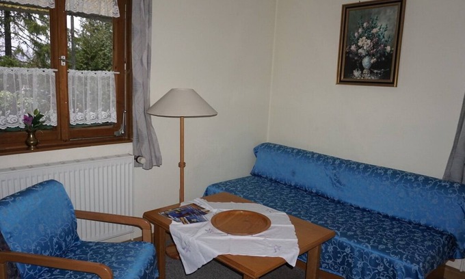 Bad Steben Apartment | Gemütliche Ferienwohnung (33qm) mit Brötchenservice in Nähe von Bad Steben