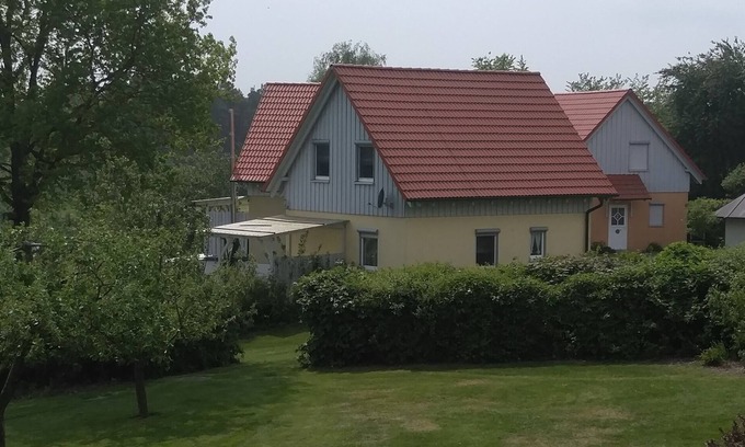 Haundorf Apartment | Gemütliches Ferienhaus (82qm) mit Terrasse auf 2 Etagen