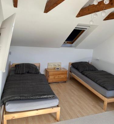 Theenhausen Apartment | Gemütliches, ruhiges Zimmer mit eigenem Bad