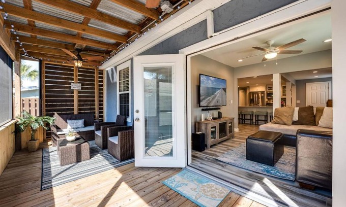 Jacksonville Beach House | Gem 3
