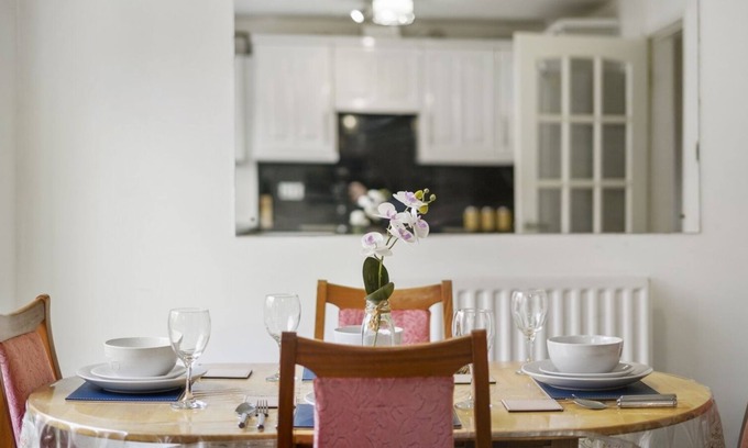 Falkirk House | Gem of Falkirk Beautiful Kersehill 3 bedroom house