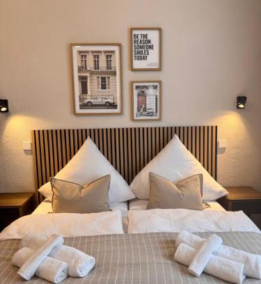 Stadtmitte Apartment | Geräumiges 3 Raum-City-Apartment -Ost-2-