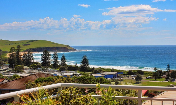 Gerringong House | ★ Gerringong ★ Superb Ocean Views ★ Gorgeous beach house ★