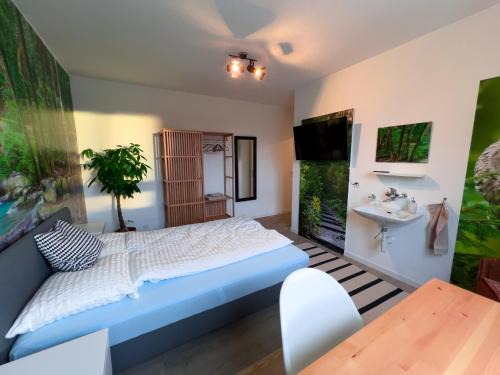 Emmen House | Gery's Camp