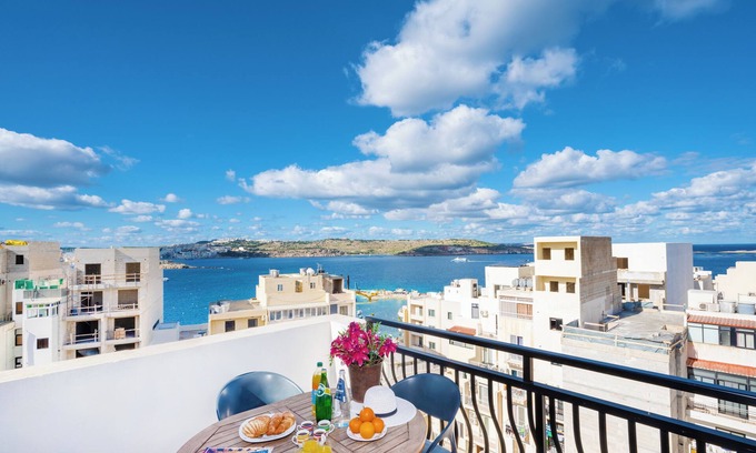 Bugibba Apartment | GetawaysMalta - Seashells Apartment with panoramic sea view terrace in Bugibba