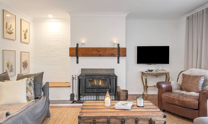Robertson House | Getawayz NSW - The Robbo House. Classic Southern Highlands Charm in the Heart of Robertson