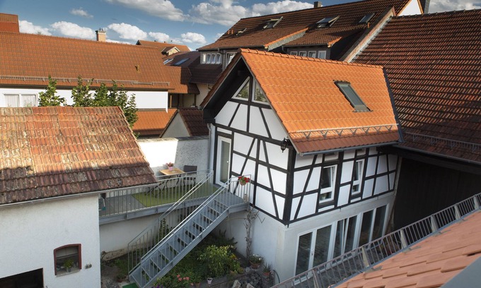 Gross-Gerau Apartment | Gg01 Ferienwohnung, 30 qm, Wohn-/schlafzimmer, Balkon, Max. 3 Personen