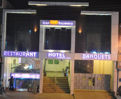 Karnal Hotel | Gian Residency