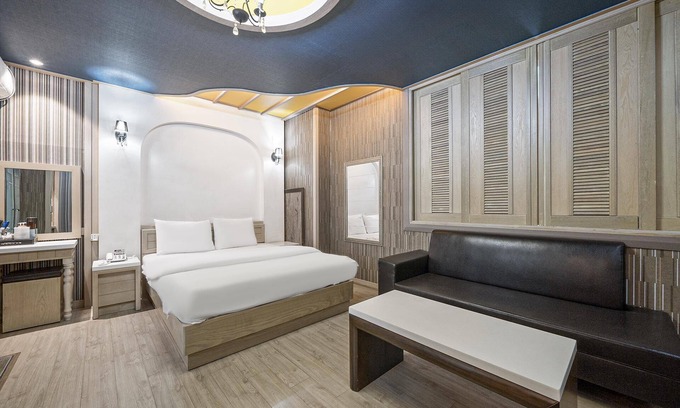 Gimcheon Hotel | Gimcheon Ventian