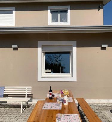 Sant'Agata de'Goti House | Ginger House